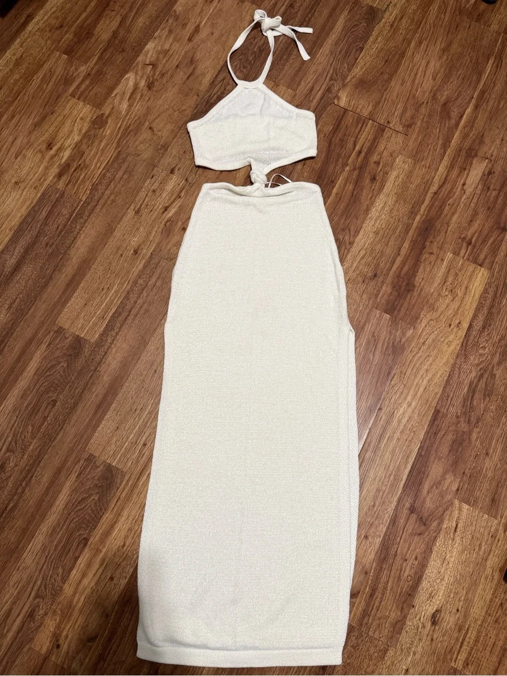 Women's White / Cream Halter Maxi Dress